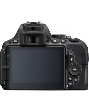 Зеркальный фотоаппарат Nikon D5500 Body